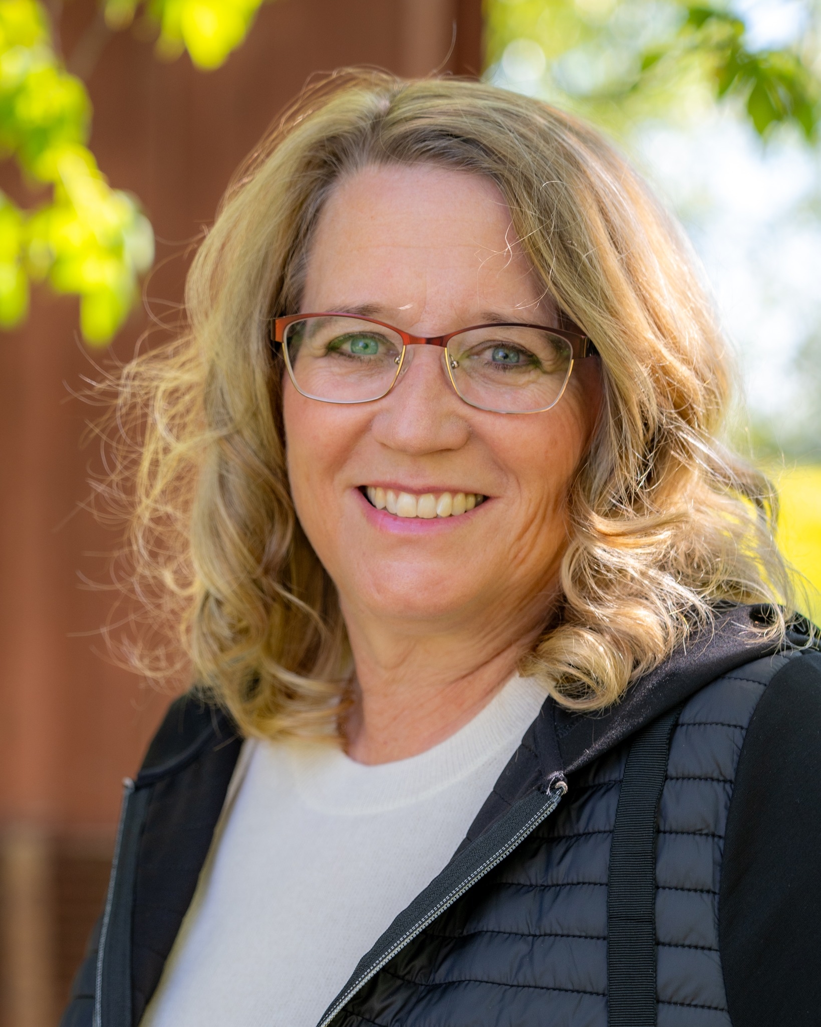 Leona Bertagnolli headshot